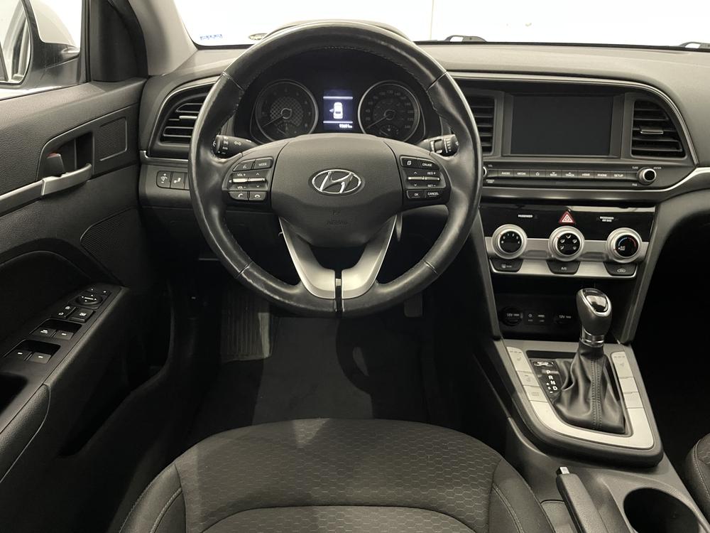 Hyundai Elantra Preferred 2020 d’occasion à vendre - 11