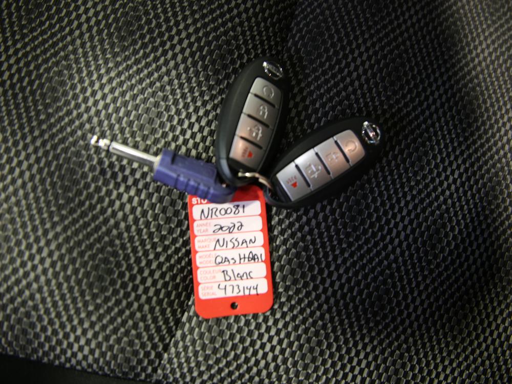 Nissan Qashqai SV 2022 d’occasion à vendre - 35