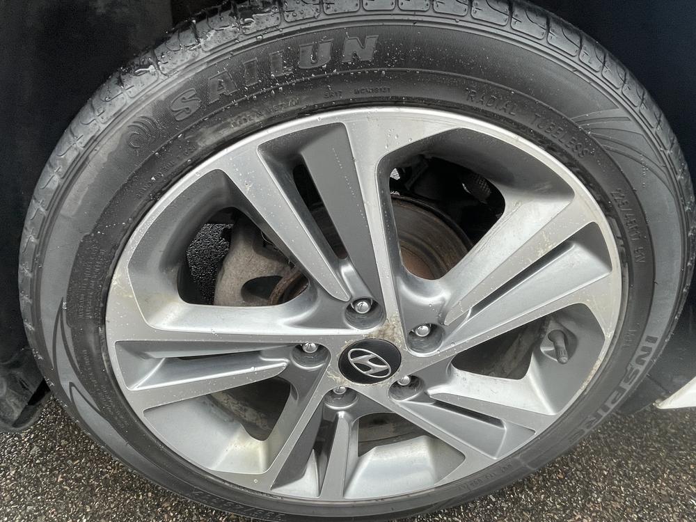 Hyundai Elantra GLS 2017 d’occasion à vendre - 9