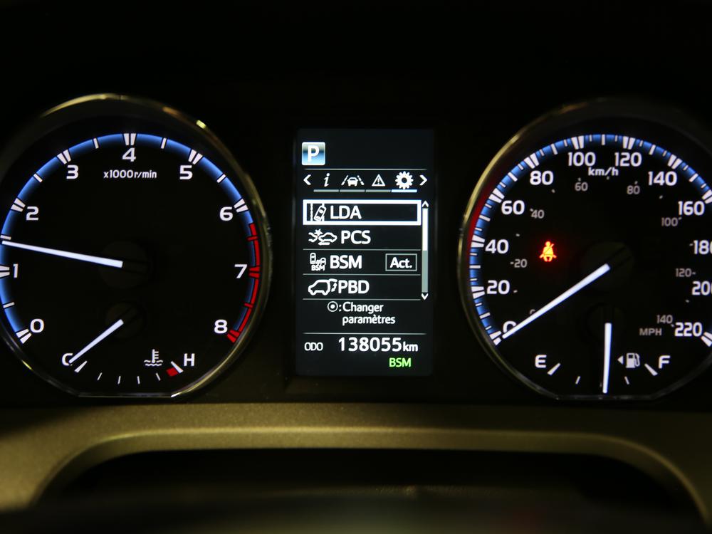 Toyota RAV4 XLE AWD 2017 d’occasion à vendre - 26