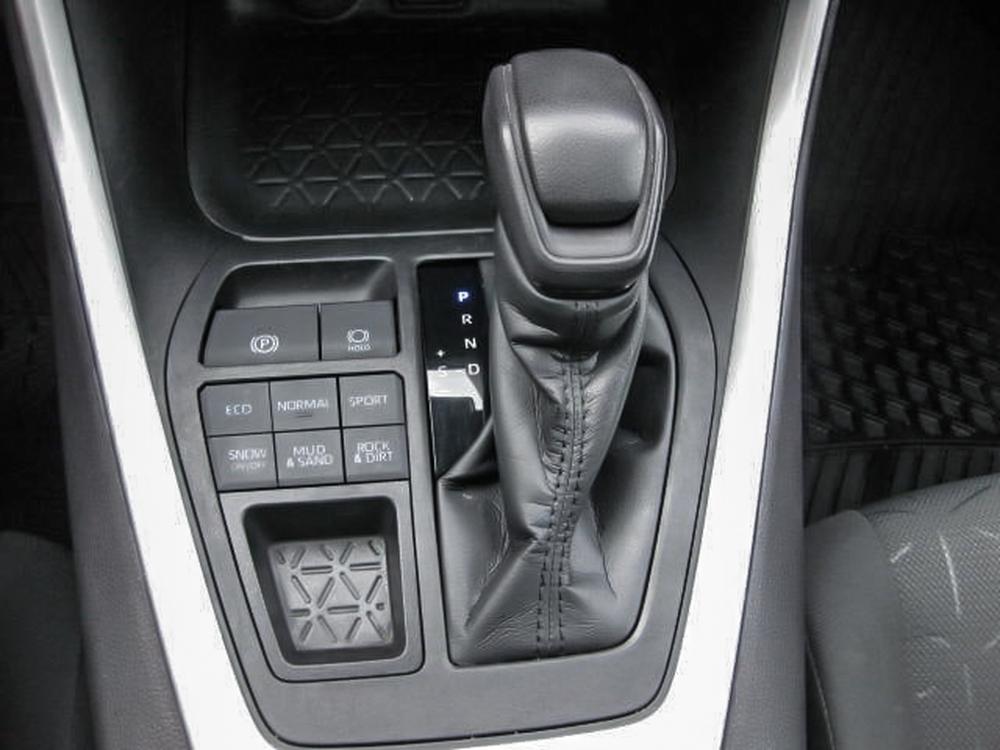 Toyota RAV4 XLE 2021 d’occasion à vendre - 23