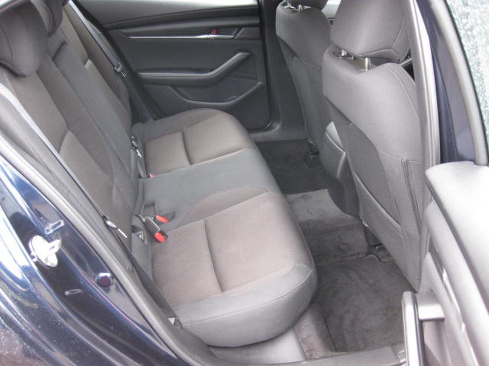 Mazda Mazda3 GS 2024 d’occasion à vendre - 27
