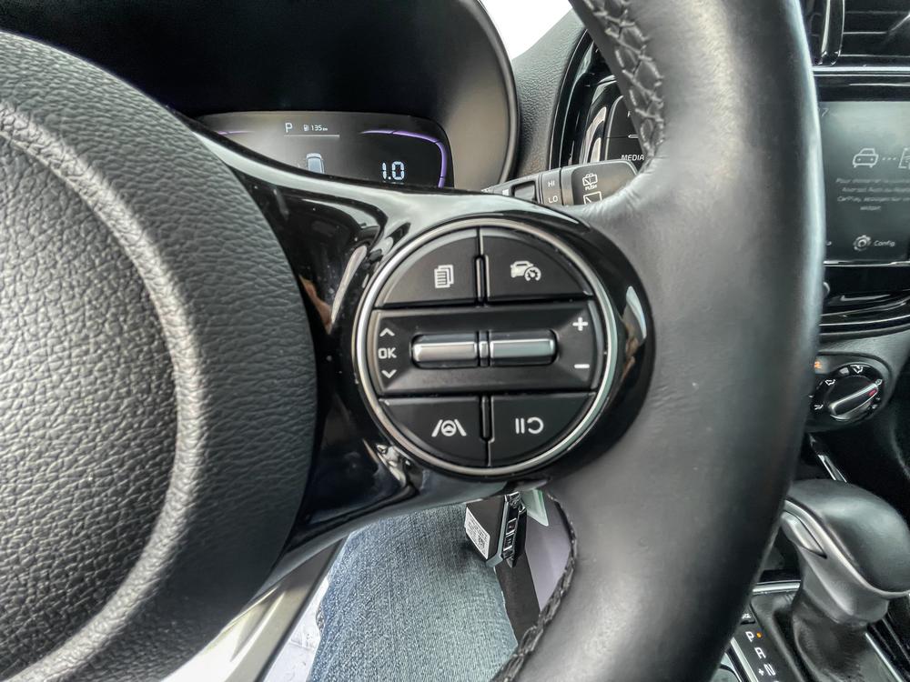 Kia Soul 2023 Noir usage à vendre Kia Soul 2023 Noir usage à vendre