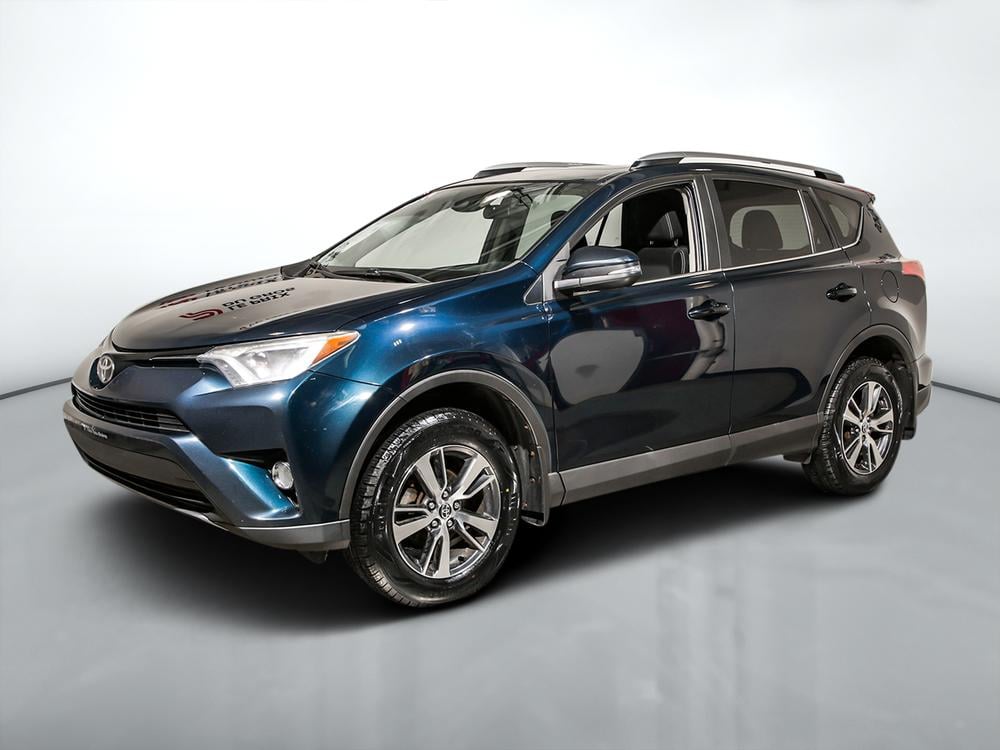 Toyota RAV4 XLE AWD 2017 d’occasion à vendre - 8