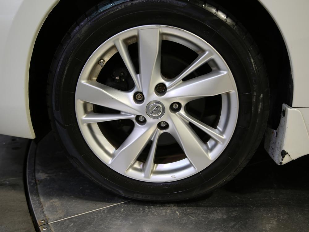 Nissan Altima sv 2013 d’occasion à vendre - 13