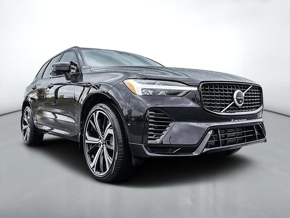 Volvo XC60 Recharge T8 R-DESIGN // PLUG IN // AWD