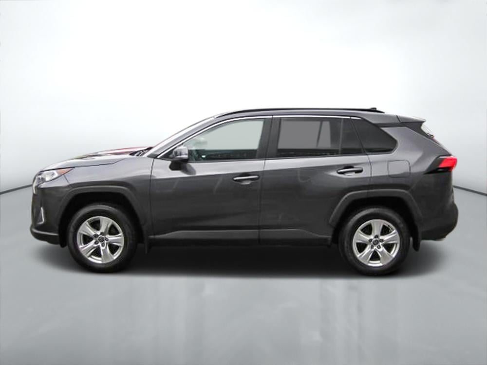 Toyota RAV4 XLE 2021 d’occasion à vendre - 3