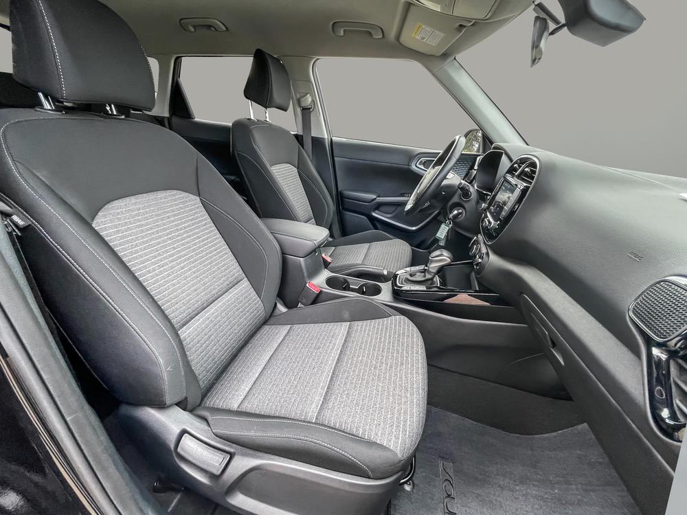 Kia Soul 2023 Noir usage à vendre Kia Soul 2023 Noir usage à vendre