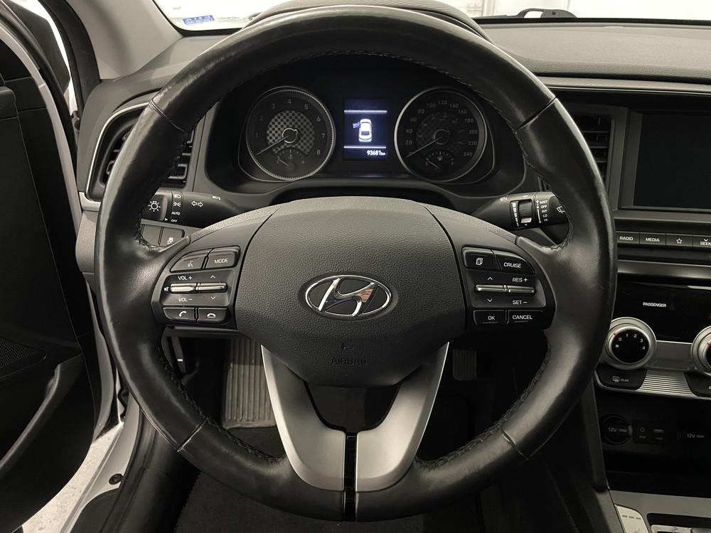 Hyundai Elantra Preferred 2020 d’occasion à vendre - 14