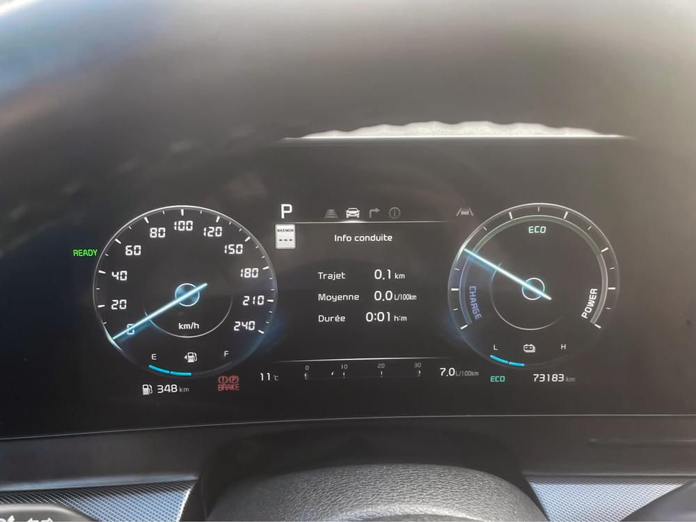 Kia Sportage hybride SX AWD 2023 d’occasion à vendre - 16