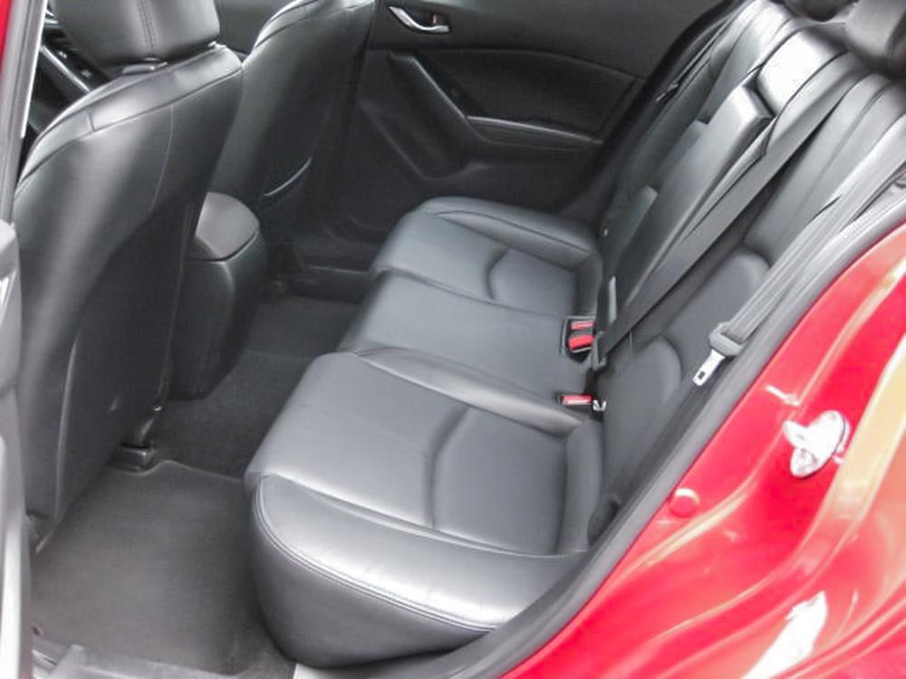 Mazda Mazda3 GT 2018 d’occasion à vendre - 14