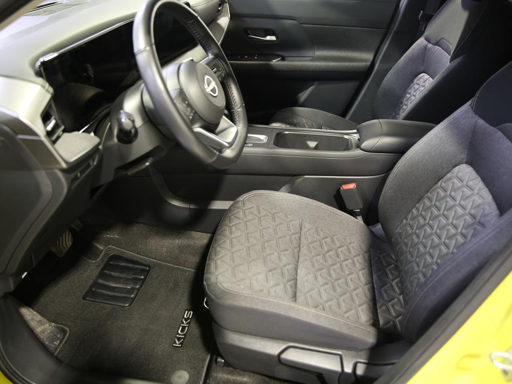 Nissan Kicks SV 2025 d’occasion à vendre - 17