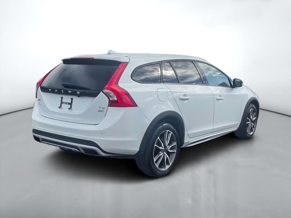 Volvo V60 Cross Country T5 PREMIER 2017 d’occasion à vendre - 9