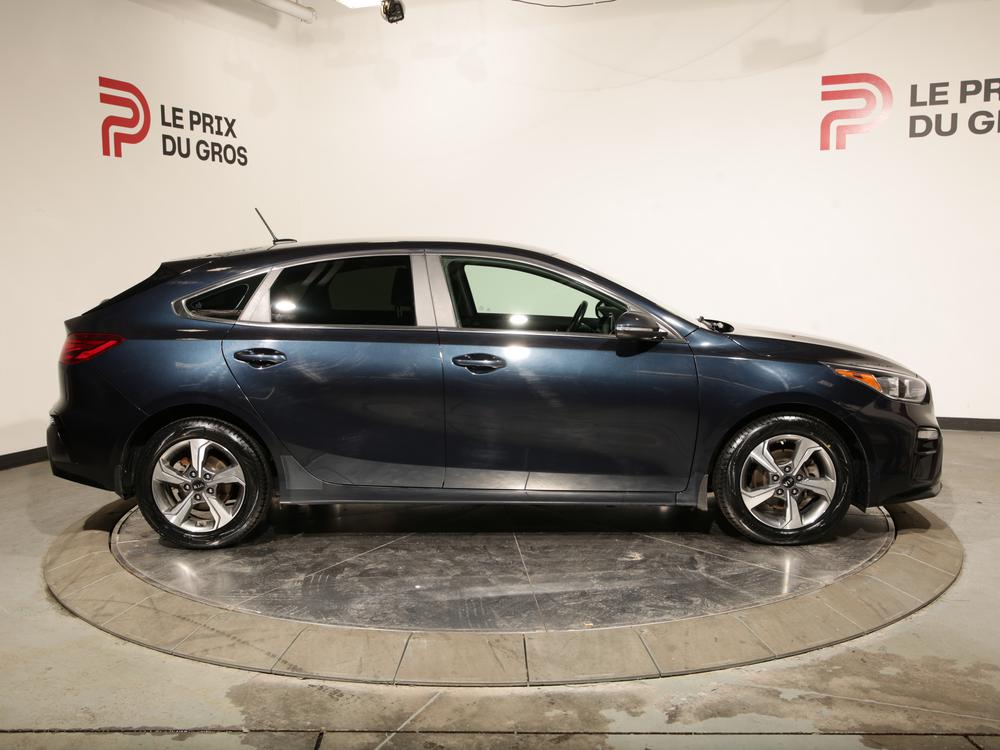 Kia Forte5 EX 2021 d’occasion à vendre - 2