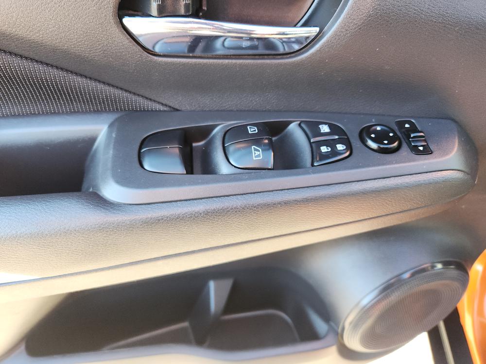 Nissan Kicks SV 2021 d’occasion à vendre - 12