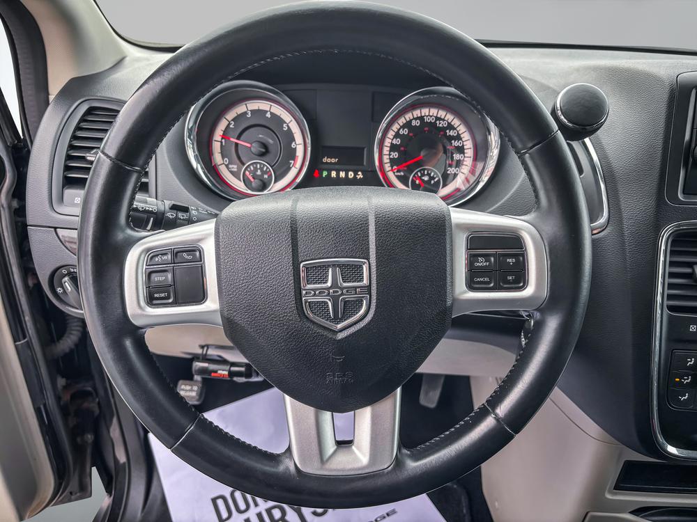 Dodge Grand Caravan 2017 Noir usage à vendre Dodge Grand Caravan 2017 Noir usage à vendre