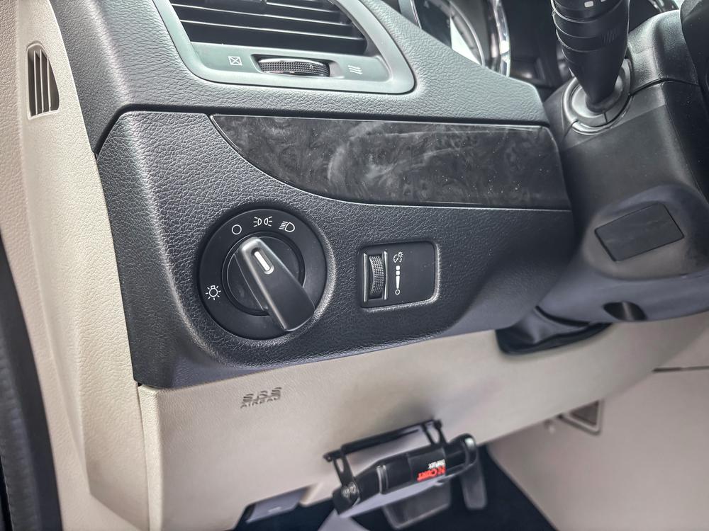 Dodge Grand Caravan 2017 Noir usage à vendre Dodge Grand Caravan 2017 Noir usage à vendre
