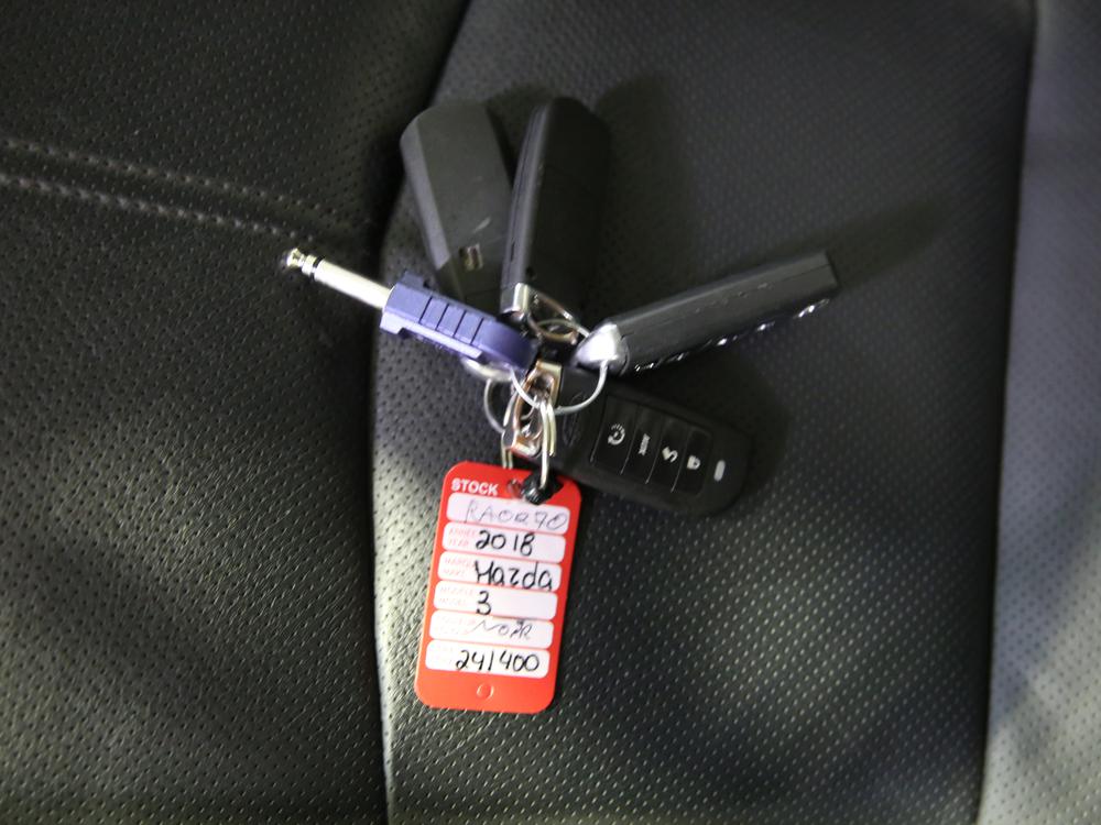 Mazda Mazda3 GT W/PREMIUM 2018 d’occasion à vendre - 34