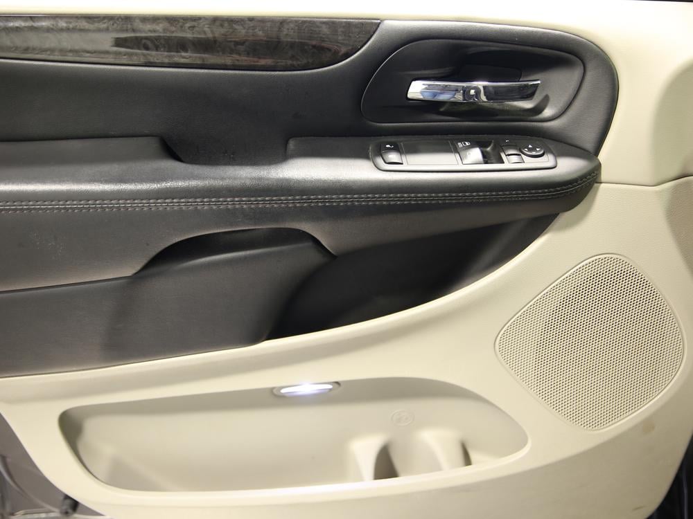 Dodge Grand Caravan SE 2019 d’occasion à vendre - 14