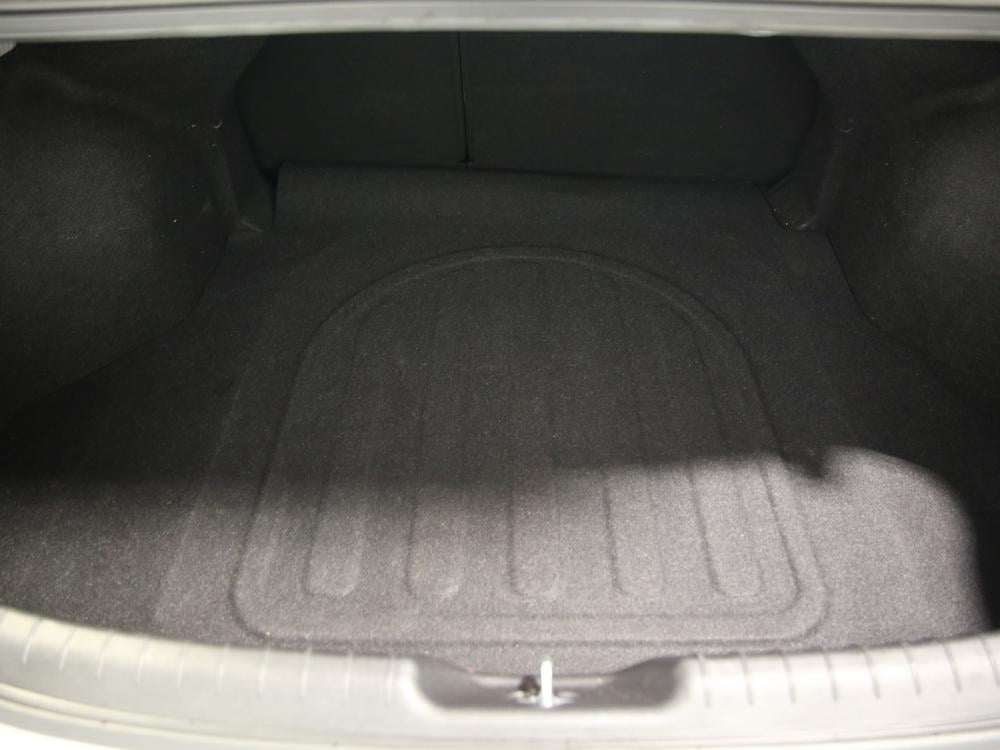 Hyundai Elantra hybride LIMITED 2023 d’occasion à vendre - 32