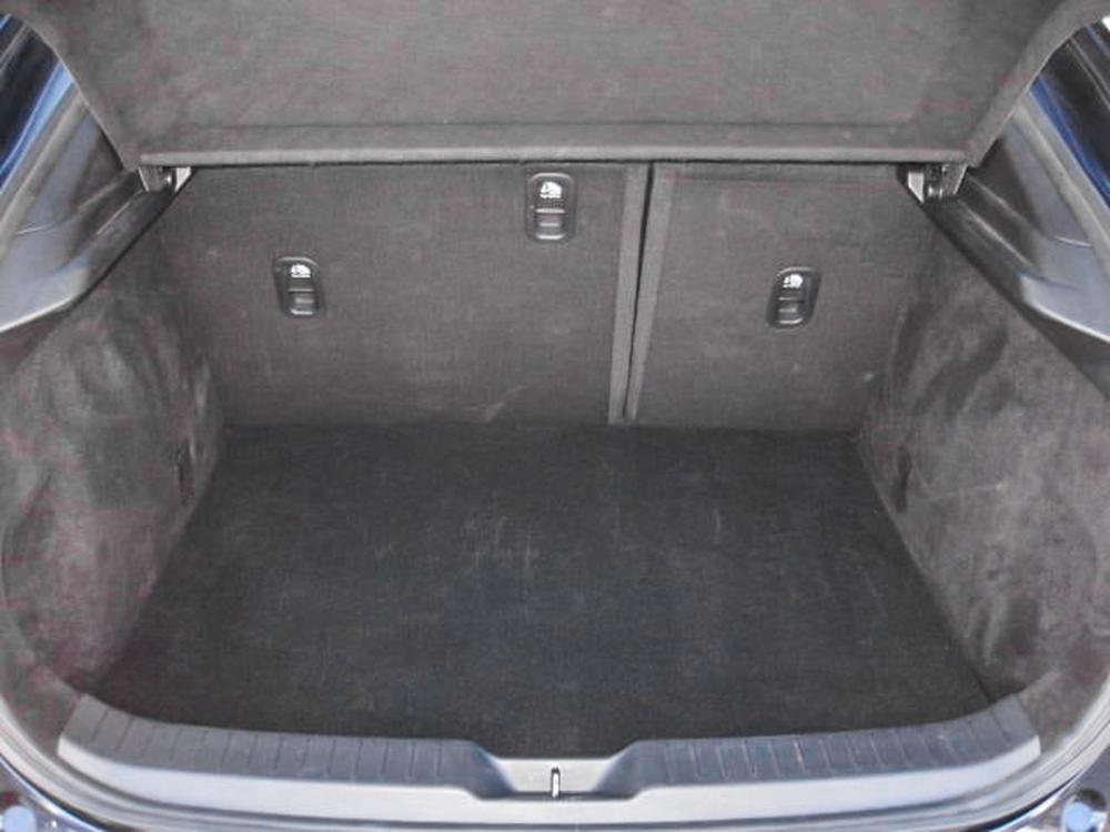 Mazda CX-30 2024 Bleu usage à vendre Mazda CX-30 2024 Bleu usage à vendre