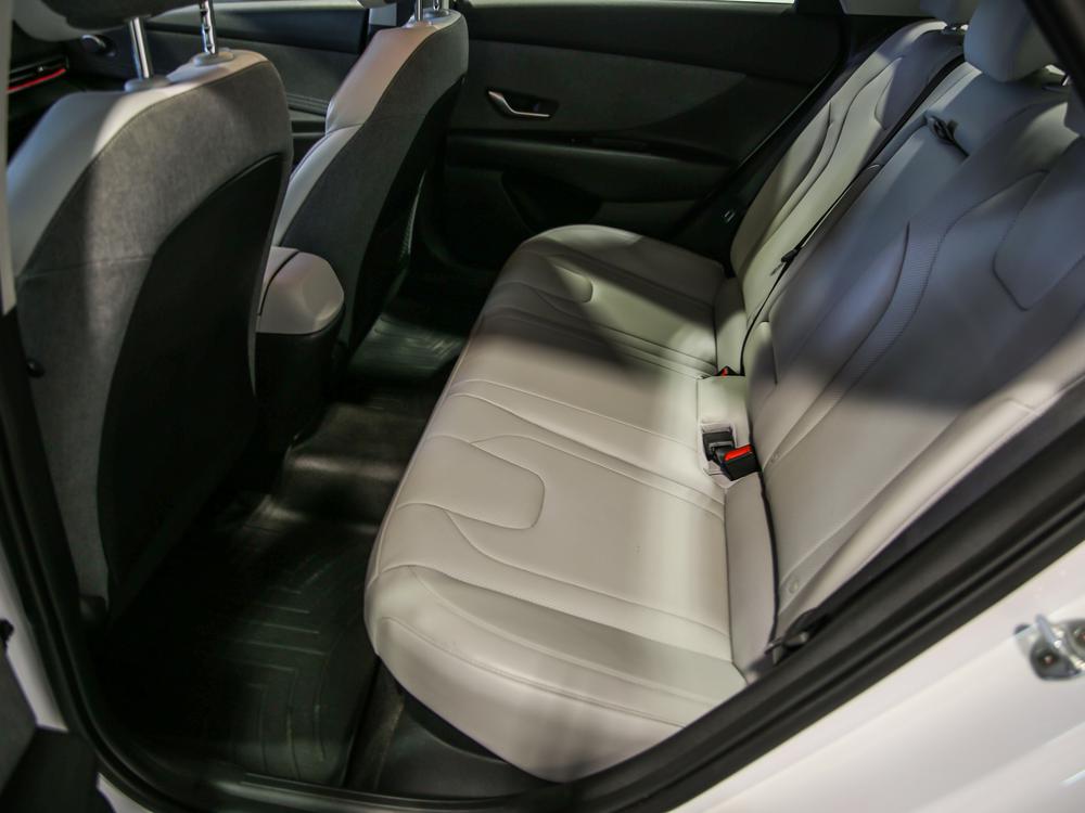 Hyundai Elantra hybride LIMITED 2023 d’occasion à vendre - 31