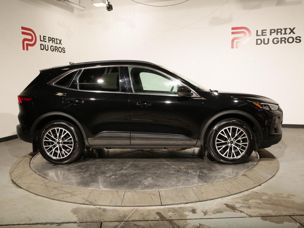 Ford Escape PLUG IN HYBRID PHEV FWD 2024 d’occasion à vendre - 2