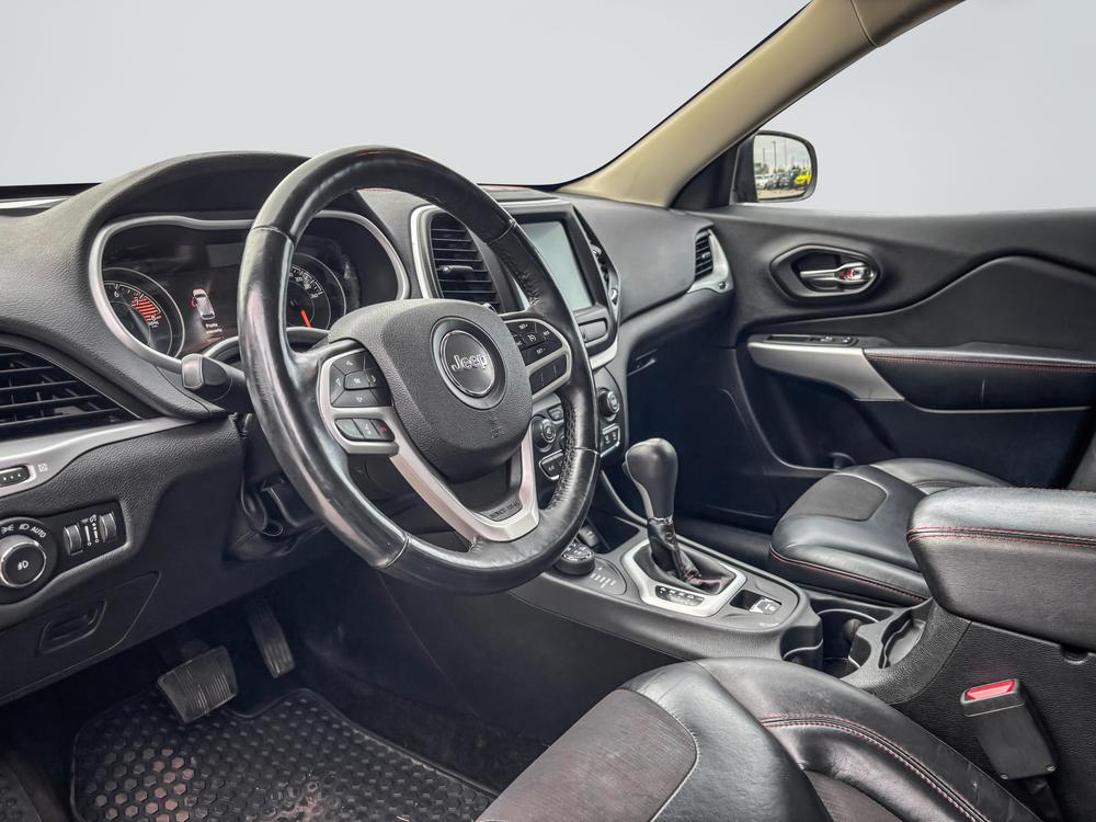 Jeep Cherokee Trailhawk 2017 d’occasion à vendre - 13