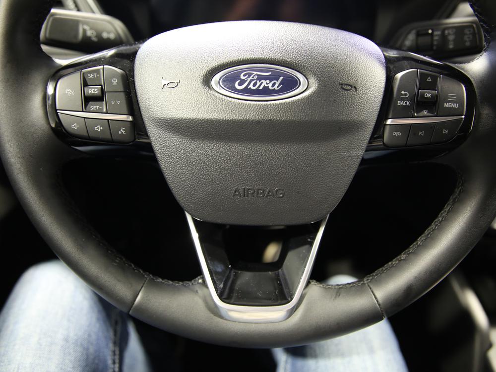 Ford Escape PLUG IN HYBRID PHEV FWD 2024 d’occasion à vendre - 22