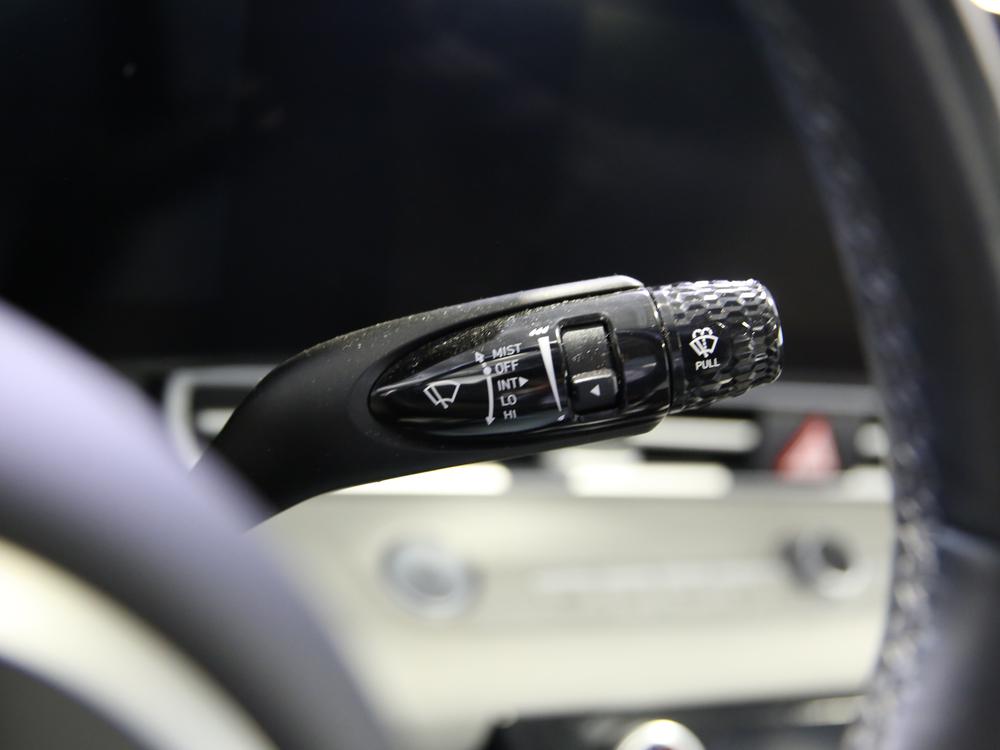 Hyundai Elantra hybride LIMITED 2023 d’occasion à vendre - 24