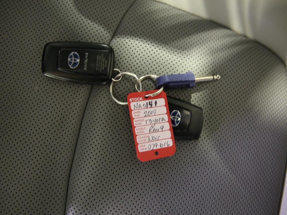 Toyota RAV4 Hybrid Limited 2019 d’occasion à vendre - 35