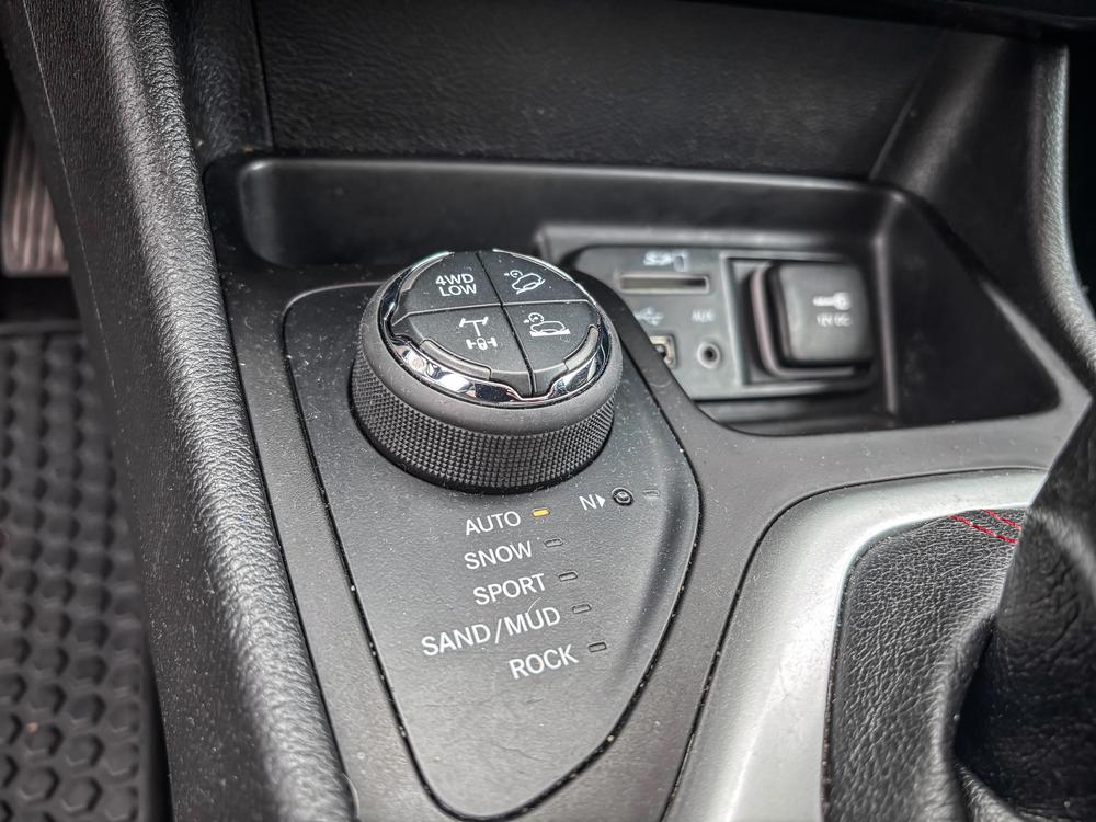 Jeep Cherokee Trailhawk 2017 d’occasion à vendre - 18