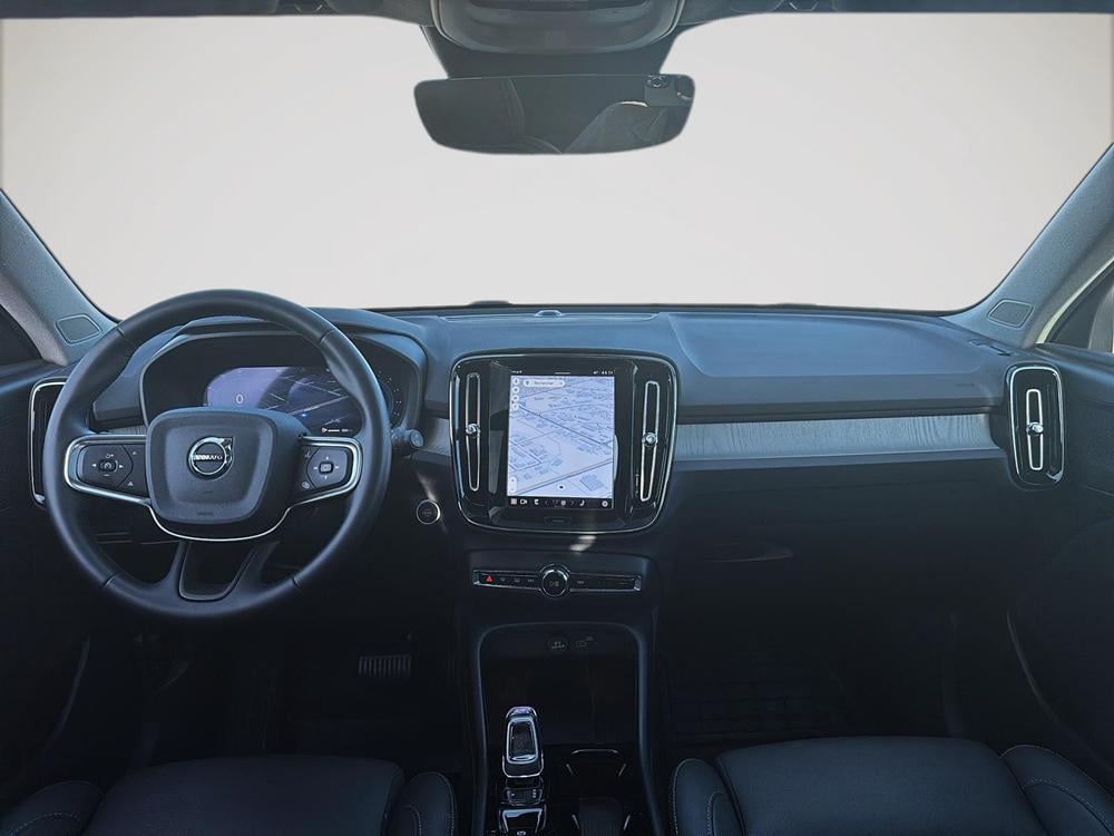 Volvo XC40 B5 PLUS AWD // DARK THEME 2025 d’occasion à vendre - 12