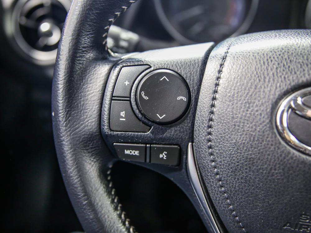 Toyota Corolla iM im 2018 d’occasion à vendre - 19