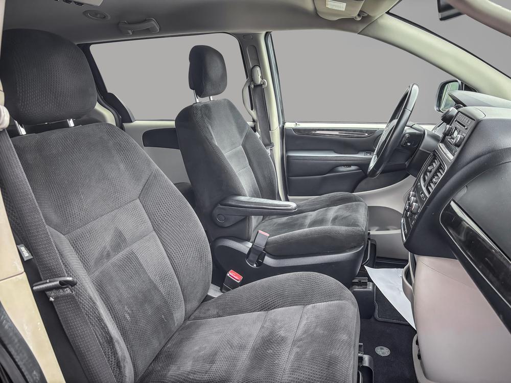 Dodge Grand Caravan 2017 Noir usage à vendre Dodge Grand Caravan 2017 Noir usage à vendre