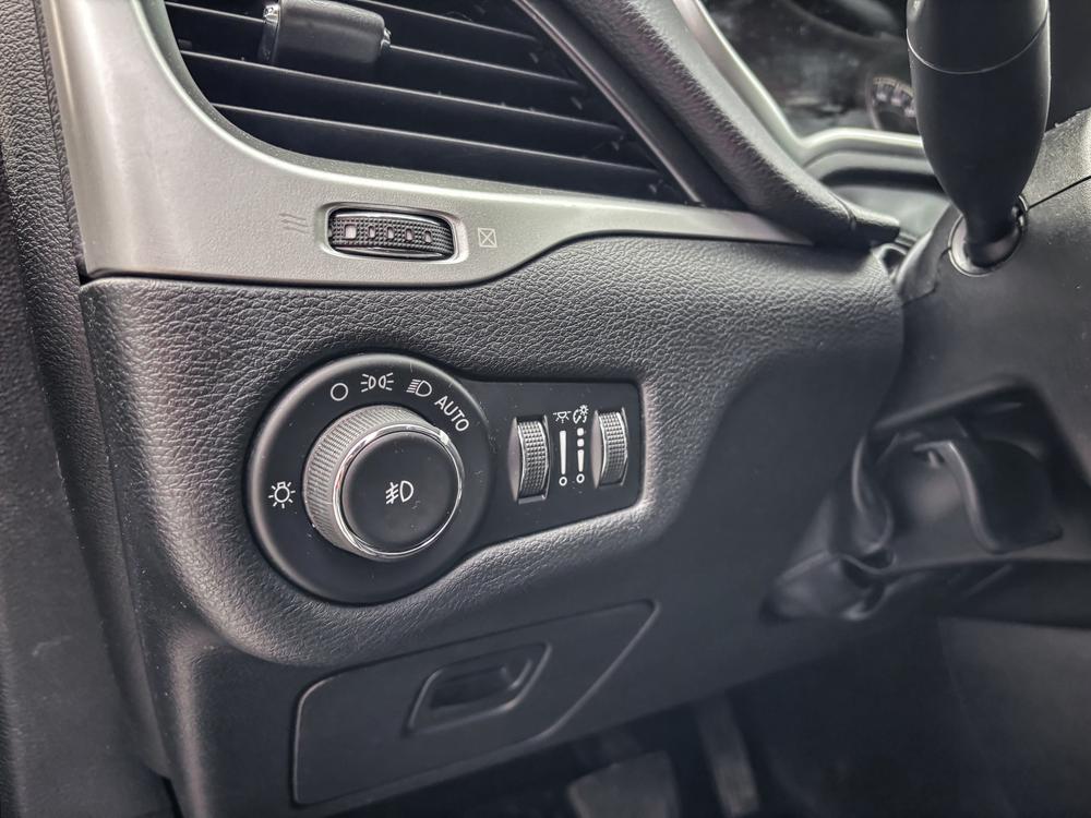 Jeep Cherokee Trailhawk 2017 d’occasion à vendre - 12