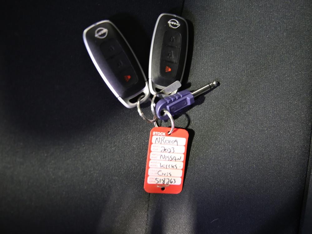 Nissan Kicks S 2023 d’occasion à vendre - 35