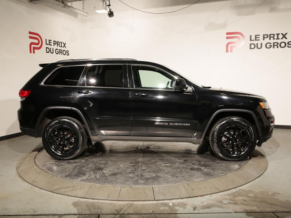 Jeep Grand Cherokee Laredo 2021 d’occasion à vendre - 2