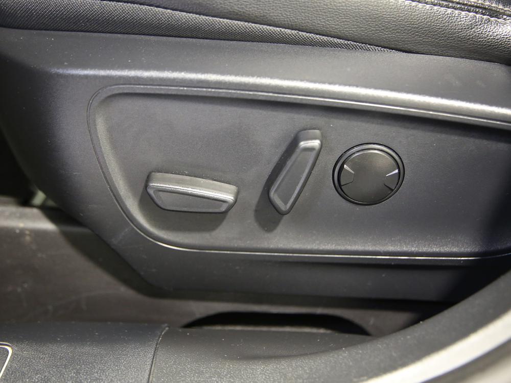 Ford Escape PLUG IN HYBRID PHEV FWD 2024 d’occasion à vendre - 18