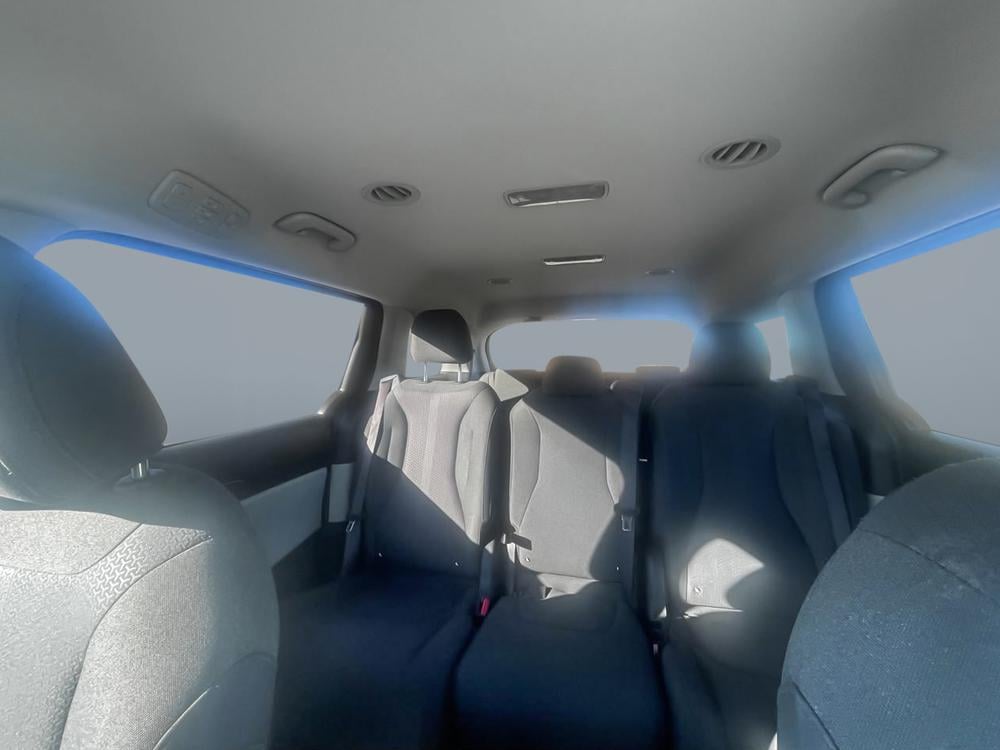 Kia Carnival LX 2023 d’occasion à vendre - 18