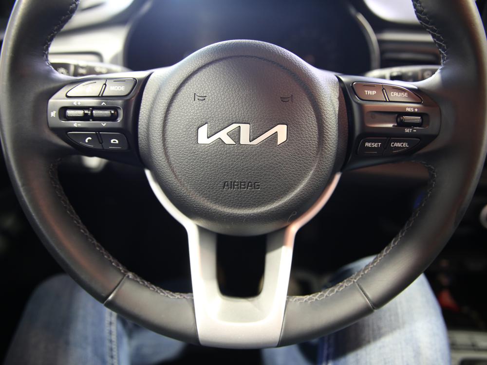 Kia Rio 5 portes LX+ 2023 d’occasion à vendre - 19
