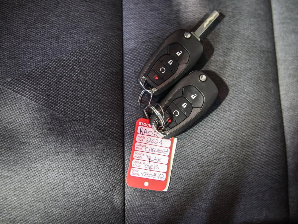 Chevrolet Trax 2024 Gris usage à vendre Chevrolet Trax 2024 Gris usage à vendre