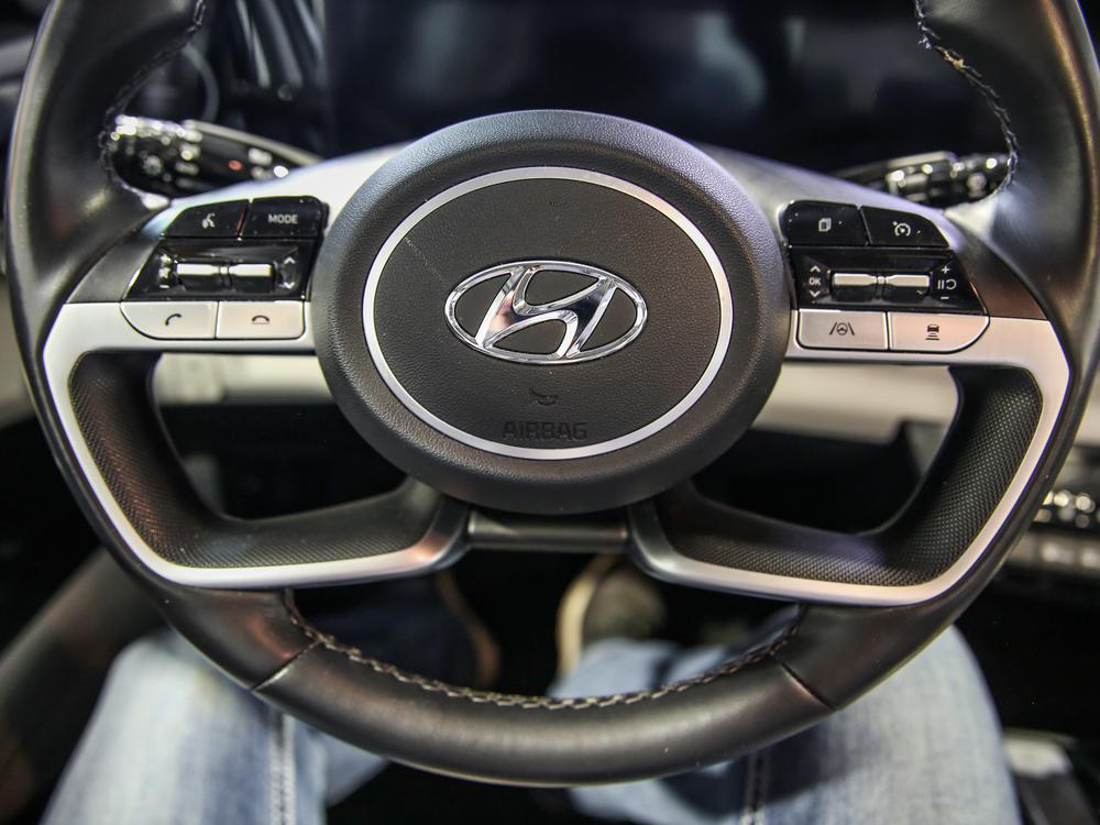 Hyundai Elantra hybride LIMITED 2023 d’occasion à vendre - 19