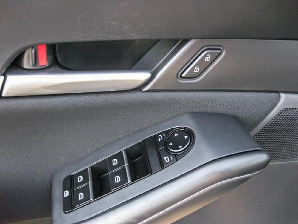 Mazda CX-30 2024 Bleu usage à vendre Mazda CX-30 2024 Bleu usage à vendre