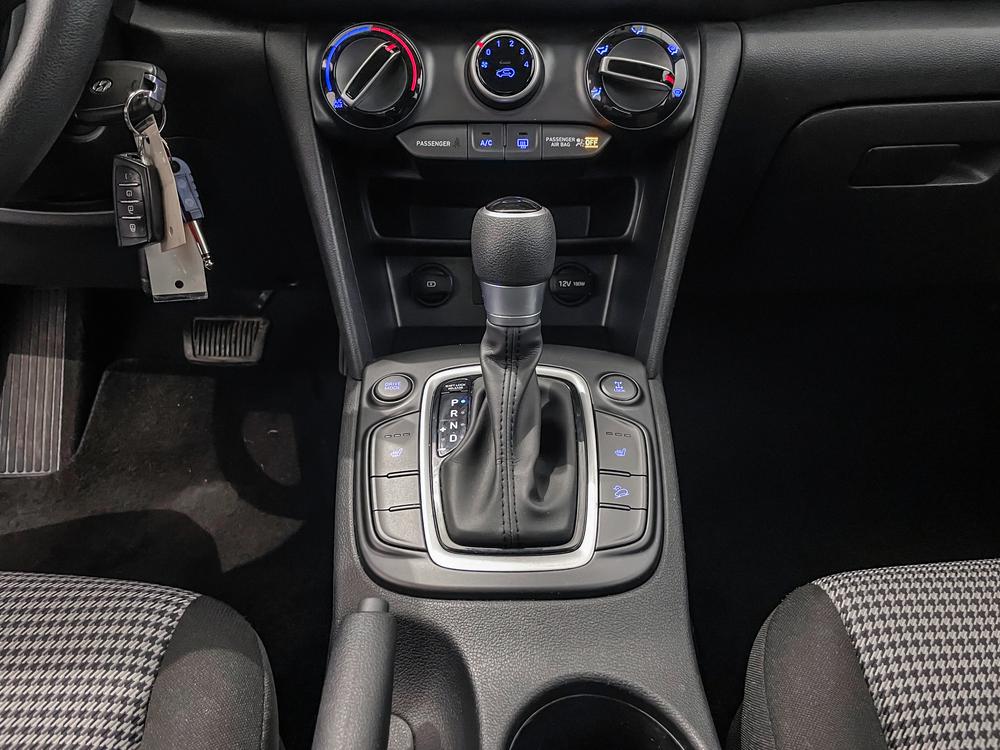 Hyundai Kona Essential AWD 2021 d’occasion à vendre - 24