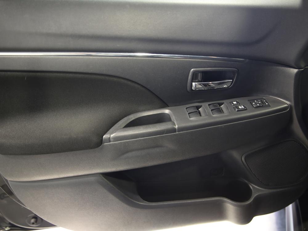 Mitsubishi RVR SE 2018 d’occasion à vendre - 16