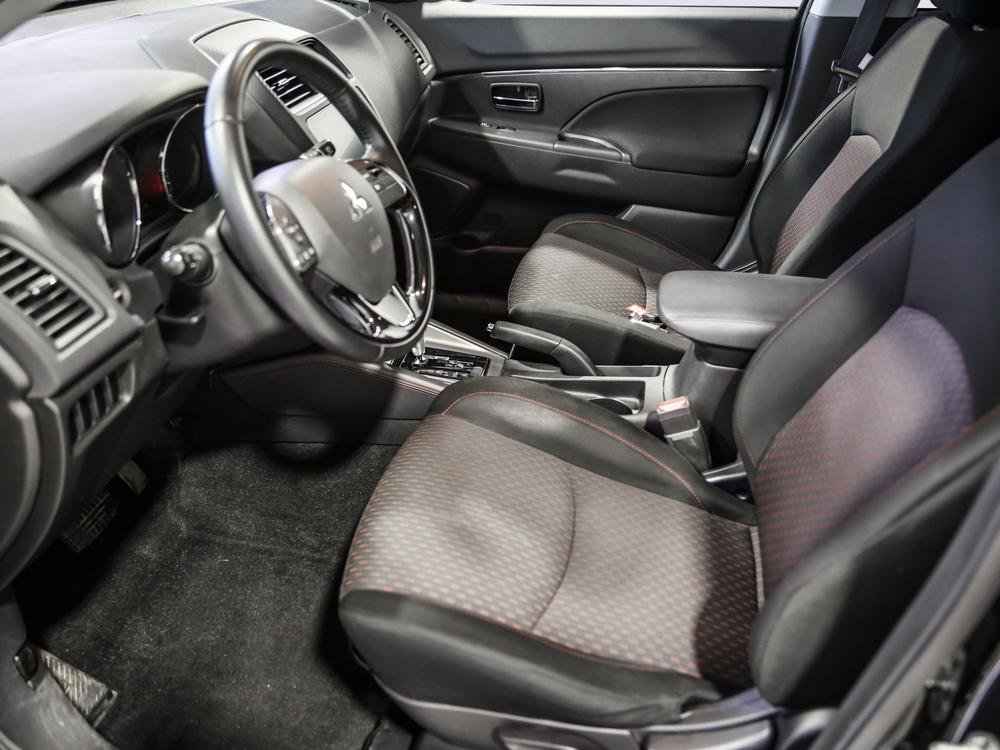 Mitsubishi RVR 2018 Noir usage à vendre Mitsubishi RVR 2018 Noir usage à vendre