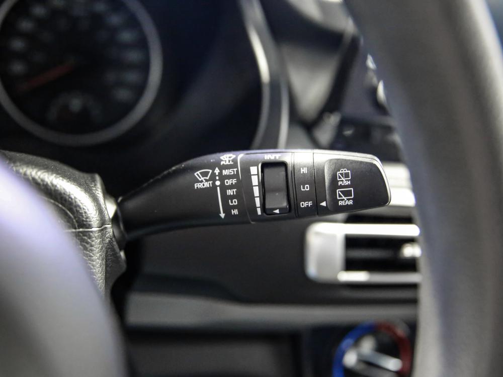 Kia Seltos 2023 Bleu usage à vendre Kia Seltos 2023 Bleu usage à vendre