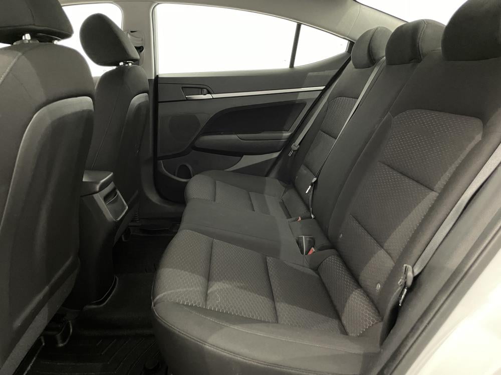 Hyundai Elantra Preferred 2019 d’occasion à vendre - 28