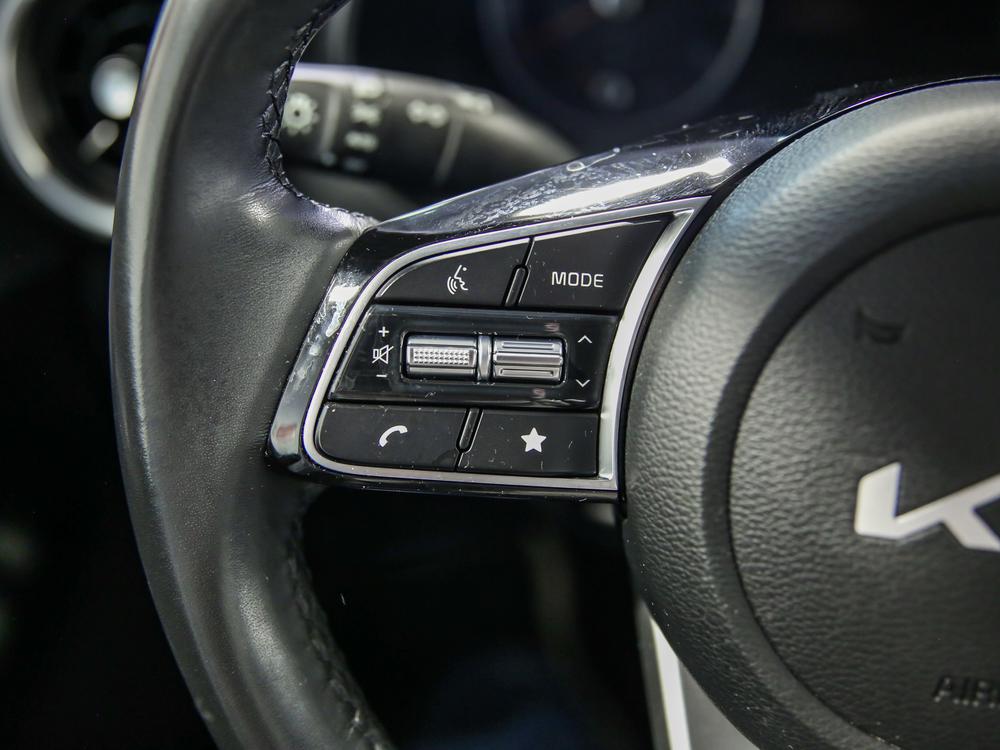 Kia Forte LX 2023 d’occasion à vendre - 19